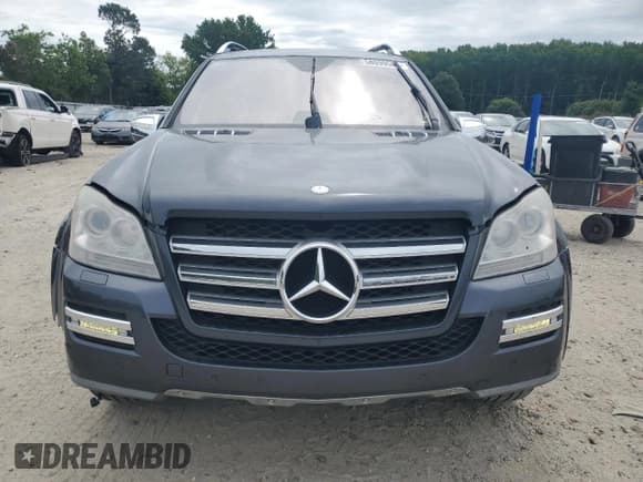 ✅ 2010 Mercedes-Benz GL 550 • VIN: 4JGBF8GE7AA564615 • Lot: 58099585. Wystawiony na Copart z przebiegiem 164 241 mil. Bezpłatny archiwum sprzedaży aukcyjnych z USA i szczegółowy raport historii pojazdu na DreamBid. Zdjęcie 5.