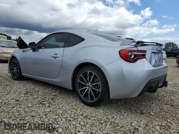 ✅ 2020 Subaru BRZ Limited • VIN: JF1ZCAC14L8703539 • Лот: 80224555. Опубликован ранее на Copart с пробегом 33 343 миль. Бесплатный доступ к архиву аукционных продаж из США и подробный отчёт об истории автомобиля на DreamBid. Изображение 2.