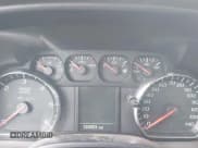 ✅ 2015 Chevrolet Silverado 2500HD Work Truck • VIN: 1GC0CUEG1FZ118681 • Lot: 41910006. Wystawiony na IAAI z przebiegiem 180 869 mil. Bezpłatny archiwum sprzedaży aukcyjnych z USA i szczegółowy raport historii pojazdu na DreamBid. Zdjęcie 7.