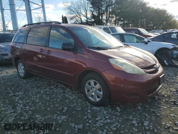 ✅ 2006 Toyota Sienna LE • VIN: 5TDZA23C66S389643 • Lot: 93150635. Listed on Copart with 304,270 mi. Free auction sales archive from the USA and detailed vehicle history report at DreamBid. Image 4.