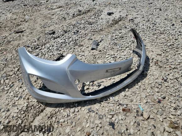 ✅ 2015 Hyundai Accent Sport • VIN: KMHCU5AE6FU205697 • Lot: 63021735. Wystawiony na Copart z przebiegiem 61 702 mil. Bezpłatny archiwum sprzedaży aukcyjnych z USA i szczegółowy raport historii pojazdu na DreamBid. Zdjęcie 12.