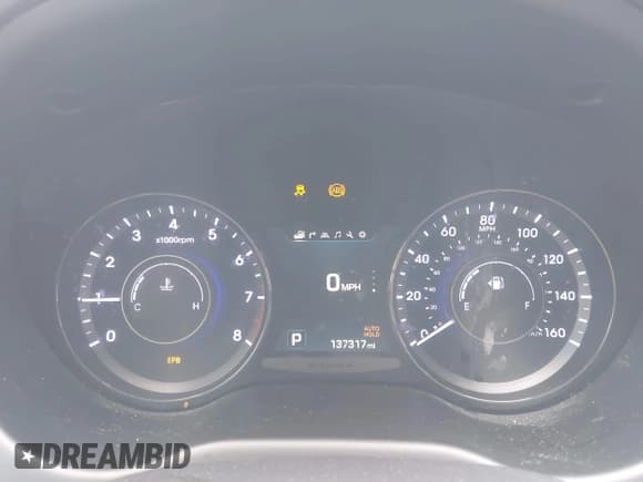 ✅ 2017 Hyundai Azera Limited • VIN: KMHFH4JG0HA581720 • Lot: 42456573. Listed on IAAI with 137,317 mi. Free auction sales archive from the USA and detailed vehicle history report at DreamBid. Image 7.