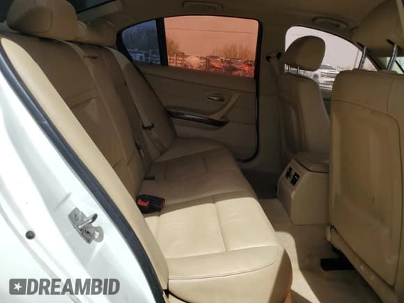 ✅ 2011 BMW 3 Series 328i • VIN: WBAPH5C57BA443994 • Lot: 50765745. Listed on Copart with 137,020 mi. Free auction sales archive from the USA and detailed vehicle history report at DreamBid. Image 10.