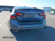 ✅ 2019 Nissan Altima SV • VIN: 1N4BL4DV8KC119547 • Lot: 43621027. Wystawiony na IAAI z przebiegiem 53 360 mil. Bezpłatny archiwum sprzedaży aukcyjnych z USA i szczegółowy raport historii pojazdu na DreamBid. Zdjęcie 6.