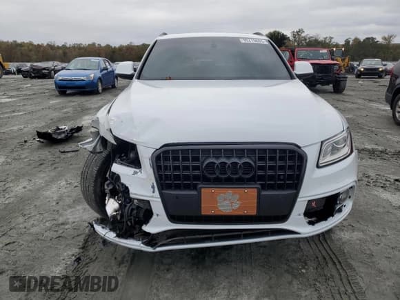 ✅ 2015 Audi Q5 Prestige • VIN: WA1WGAFP5FA064192 • Lot: 90215685. Wystawiony na Copart z przebiegiem 71 815 mil. Bezpłatny archiwum sprzedaży aukcyjnych z USA i szczegółowy raport historii pojazdu na DreamBid. Zdjęcie 5.