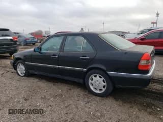 ✅ 1994 Mercedes-Benz 200 220 • VIN: WDBHA22E2RF052839 • Lot: 78944274. Wystawiony na Copart z przebiegiem Nie podano. Bezpłatny archiwum sprzedaży aukcyjnych z USA i szczegółowy raport historii pojazdu na DreamBid. Zdjęcie 2.