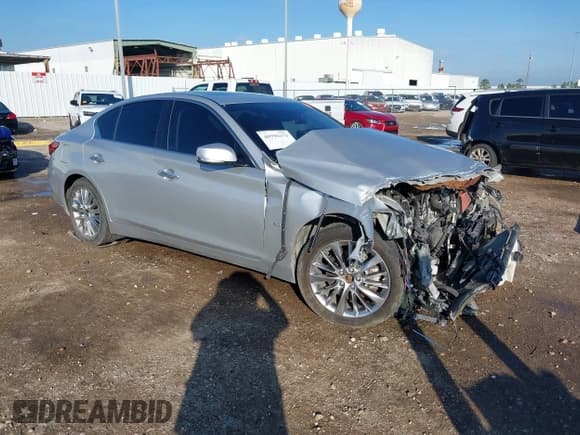 ✅ 2020 Infiniti Q50 Luxe • VIN: JN1EV7AR1LM255608 • Lot: 40996273. Listed on IAAI with 89,540 mi. Free auction sales archive from the USA and detailed vehicle history report at DreamBid. Image 1.
