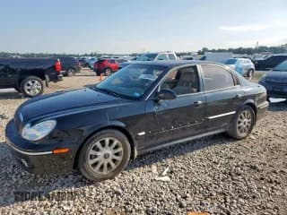 ✅ 2005 Hyundai Sonata GLS • VIN: KMHWF35HX5A136674 • Лот: 71004655. Опубликован ранее на Copart с пробегом 261 038 миль. Бесплатный доступ к архиву аукционных продаж из США и подробный отчёт об истории автомобиля на DreamBid. Изображение 1.