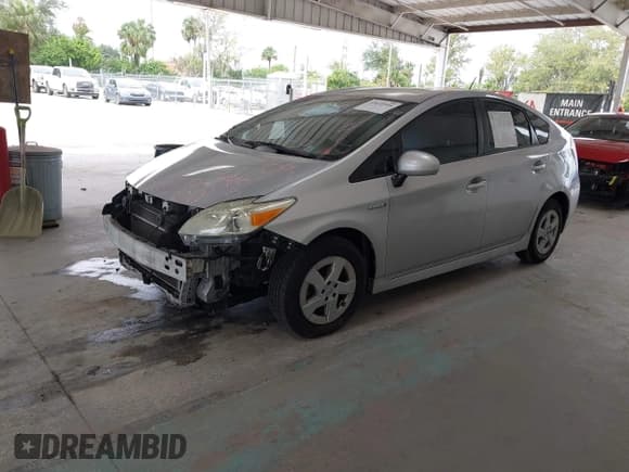 ✅ 2010 Toyota Prius III • VIN: JTDKN3DU9A0117019 • Лот: 43635994. Опубликован ранее на IAAI с пробегом 176 378 миль. Бесплатный доступ к архиву аукционных продаж из США и подробный отчёт об истории автомобиля на DreamBid. Изображение 18.