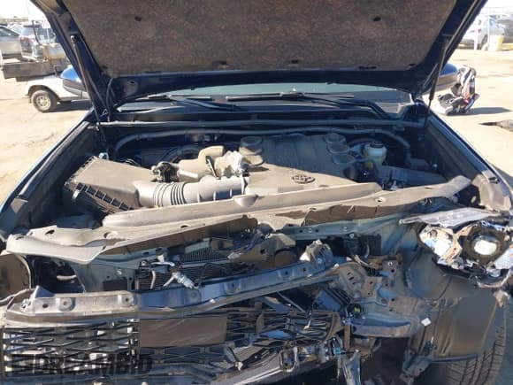 ✅ 2023 Toyota 4Runner SR5 • VIN: JTEEU5JR5P5304518 • Lot: 43508161. Listed on IAAI with 10,561 mi. Free auction sales archive from the USA and detailed vehicle history report at DreamBid. Image 10.