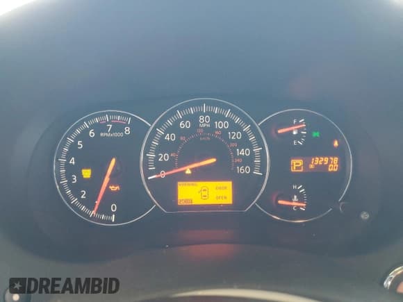 ✅ 2011 Nissan Maxima SV • VIN: 1N4AA5AP5BC827400 • Lot: 68711135. Wystawiony na Copart z przebiegiem 132 978 mil. Bezpłatny archiwum sprzedaży aukcyjnych z USA i szczegółowy raport historii pojazdu na DreamBid. Zdjęcie 9.