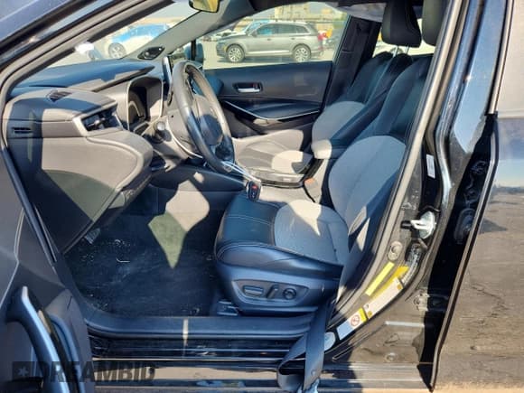 ✅ 2019 Toyota Corolla XSE • VIN: JTNK4RBE0K3019493 • Lot: 87111505. Wystawiony na Copart z przebiegiem 77 166 mil. Bezpłatny archiwum sprzedaży aukcyjnych z USA i szczegółowy raport historii pojazdu na DreamBid. Zdjęcie 7.