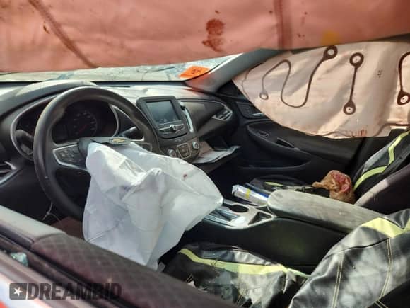 2017 Chevrolet Malibu LS с VIN 1G1ZC5ST8HF166982, выставлен на аукционе Copart как лот 70988405 с пробегом 131 822 миль миль и На запчасти • Non repairable. История ставок и продаж доступна на DreamBid. Изображение 8.