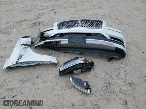 ✅ 2020 Lincoln Navigator Black Label • VIN: 5LMJJ2TT7LEL19771 • Lot: 46167285. Listed on Copart with 99,753 mi. Free auction sales archive from the USA and detailed vehicle history report at DreamBid. Image 13.