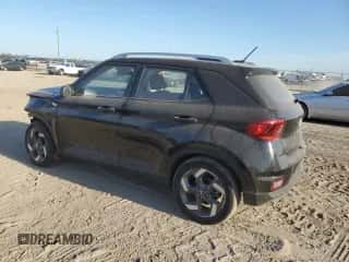 2023 Hyundai Venue SEL z VIN KMHRC8A37PU269522, wystawiony jako Copart lot #76912024 z przebiegiem 4 718 mil mil oraz Szkoda całkowita • Salvage title. Historia ofert i sprzedaży dostępna na DreamBid. Obrazek 2.