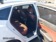 ✅ 2017 Kia Optima SX • VIN: 5XXGW4L20HG121574 • Lot: 41586918. Wystawiony na IAAI z przebiegiem 101 517 mil. Bezpłatny archiwum sprzedaży aukcyjnych z USA i szczegółowy raport historii pojazdu na DreamBid. Zdjęcie 8.