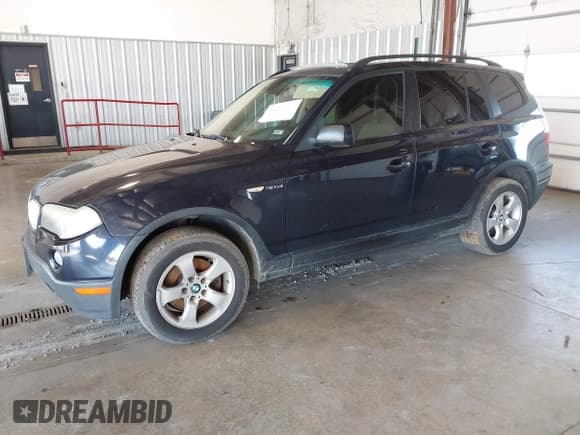 ✅ 2007 BMW X3 3.0si • VIN: WBXPC93477WJ00843 • Лот: 43824337. Опубликован ранее на IAAI с пробегом 182 732 миль. Бесплатный доступ к архиву аукционных продаж из США и подробный отчёт об истории автомобиля на DreamBid. Изображение 2.