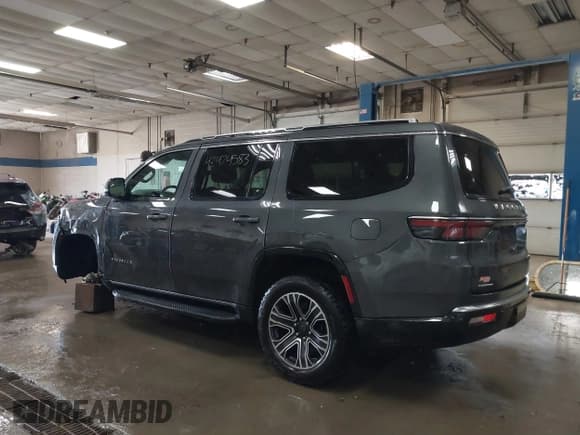 ✅ 2022 Jeep Wagoneer Series III • VIN: 1C4SJVDT0NS140861 • Lot: 42474583. Listed on IAAI with 78,594 mi. Free auction sales archive from the USA and detailed vehicle history report at DreamBid. Image 3.
