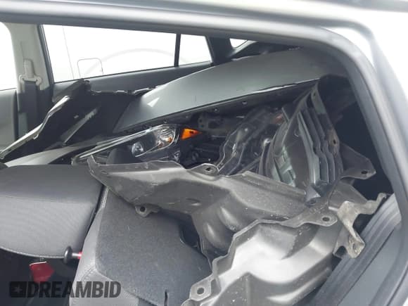 ✅ 2024 Subaru Crosstrek Premium • VIN: JF2GUADC6R8243888 • Lot: 43648662. Listed on IAAI with 41,260 mi. Free auction sales archive from the USA and detailed vehicle history report at DreamBid. Image 12.