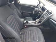 ✅ 2016 Ford Fusion SE • VIN: 3FA6P0H71GR162985 • Lot: 42347539. Listed on IAAI with 330,641 mi. Free auction sales archive from the USA and detailed vehicle history report at DreamBid. Image 5.