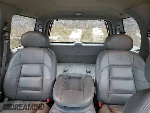✅ 1999 Lincoln Navigator • VIN: 5LMPU28A8XLJ41265 • Лот: 44762915. Опубликован ранее на Copart с пробегом 292 137 миль. Бесплатный доступ к архиву аукционных продаж из США и подробный отчёт об истории автомобиля на DreamBid. Изображение 10.