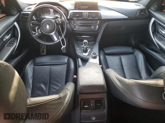 ✅ 2013 BMW 3 Series 335i • VIN: WBA3A9C52DF475171 • Lot: 51878225. Listed on Copart with 186,381 mi. Free auction sales archive from the USA and detailed vehicle history report at DreamBid. Image 8.