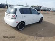 ✅ 2007 Chevrolet Aveo LS • VIN: KL1TD66617B757530 • Lot: 41658201. Wystawiony na IAAI z przebiegiem 132 073 mil. Bezpłatny archiwum sprzedaży aukcyjnych z USA i szczegółowy raport historii pojazdu na DreamBid. Zdjęcie 4.