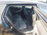 ✅ 2015 Volvo V60 T5 Drive-E Premier • VIN: YV126MEB4F1189404 • Lot: 42961446. Wystawiony na IAAI z przebiegiem 131 265 mil. Bezpłatny archiwum sprzedaży aukcyjnych z USA i szczegółowy raport historii pojazdu na DreamBid. Zdjęcie 8.