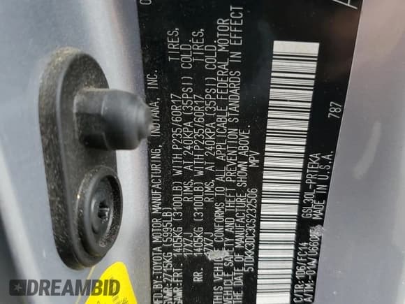 ✅ 2012 Toyota Sienna LE • VIN: 5TDKK3DC3CS232506 • Lot: 82592575. Listed on Copart with 167,416 mi. Free auction sales archive from the USA and detailed vehicle history report at DreamBid. Image 14.