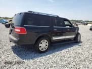 ✅ 2011 Lincoln Navigator • VIN: 5LMJJ3J52BEJ00709 • Lot: 53574345. Wystawiony na Copart z przebiegiem Nie podano. Bezpłatny archiwum sprzedaży aukcyjnych z USA i szczegółowy raport historii pojazdu na DreamBid. Zdjęcie 3.