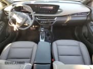 ✅ 2025 Buick Envista Avenir • VIN: KL47LCEP1SB164808 • Лот: 70526915. Опубликован ранее на Copart с пробегом 4 580 миль. Бесплатный доступ к архиву аукционных продаж из США и подробный отчёт об истории автомобиля на DreamBid. Изображение 8.