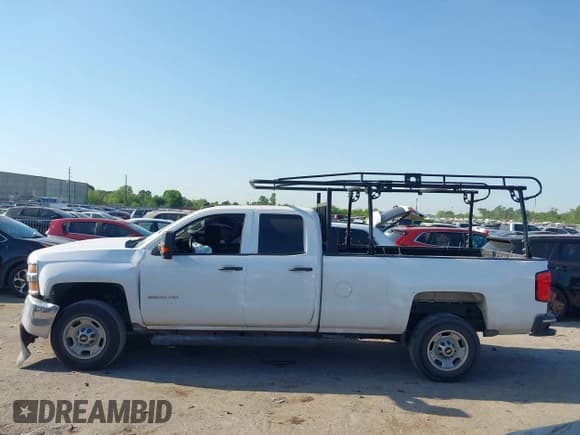 ✅ 2015 Chevrolet Silverado 2500HD Work Truck • VIN: 1GC2CUEG2FZ556750 • Lot: 41989885. Listed on IAAI with 91,083 mi. Free auction sales archive from the USA and detailed vehicle history report at DreamBid. Image 14.