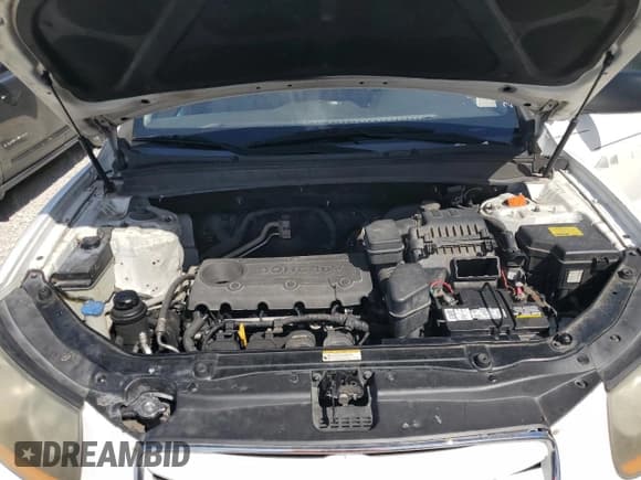 ✅ 2011 Hyundai Santa Fe GLS • VIN: 5XYZG3AB4BG069372 • Lot: 72631194. Listed on Copart with 237,149 mi. Free auction sales archive from the USA and detailed vehicle history report at DreamBid. Image 12.