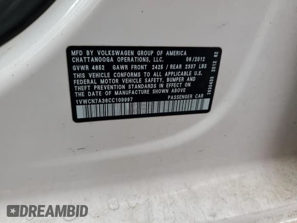 ✅ 2012 Volkswagen Passat SEL Premium • VIN: 1VWCN7A36CC109997 • Лот: 71170215. Опубликован ранее на Copart с пробегом 174 392 миль. Бесплатный доступ к архиву аукционных продаж из США и подробный отчёт об истории автомобиля на DreamBid. Изображение 12.