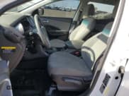 ✅ 2018 Hyundai Santa Fe 2.4L • VIN: 5XYZTDLB0JG553584 • Лот: 59476674. Опубликован ранее на Copart с пробегом 102 438 миль. Бесплатный доступ к архиву аукционных продаж из США и подробный отчёт об истории автомобиля на DreamBid. Изображение 7.