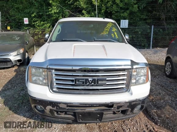 ✅ 2009 GMC Sierra 1500 • VIN: 2GTEK39J491128384 • Лот: 42800359. Опубликован ранее на IAAI с пробегом 89 611 миль. Бесплатный доступ к архиву аукционных продаж из США и подробный отчёт об истории автомобиля на DreamBid. Изображение 12.