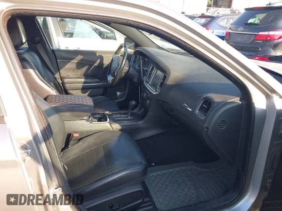 ✅ 2014 Dodge Charger RT • VIN: 2C3CDXCT9EH171742 • Lot: 43012411. Listed on IAAI with 256,632 mi. Free auction sales archive from the USA and detailed vehicle history report at DreamBid. Image 5.