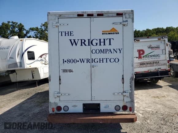 ✅ 1988 Chevrolet P Series Cargo • VIN: 1GBHP32K8J3310626 • Лот: 66561604. Опубликован ранее на Copart с пробегом Не указан. Бесплатный доступ к архиву аукционных продаж из США и подробный отчёт об истории автомобиля на DreamBid. Изображение 6.