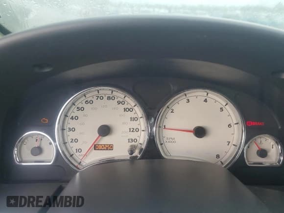 ✅ 2005 Saturn VUE • VIN: 5GZCZ53405S835217 • Lot: 67385435. Wystawiony na Copart z przebiegiem 80 250 mil. Bezpłatny archiwum sprzedaży aukcyjnych z USA i szczegółowy raport historii pojazdu na DreamBid. Zdjęcie 9.