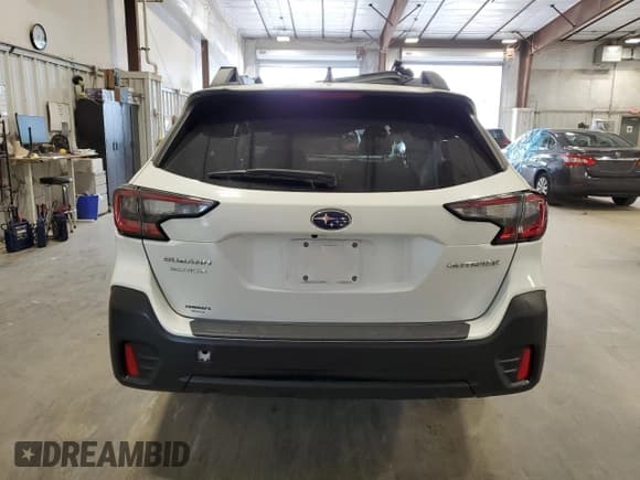 ✅ 2021 Subaru Outback Premium • VIN: 4S4BTADC1M3130640 • Lot: 81371855. Listed on Copart with 47,782 mi. Free auction sales archive from the USA and detailed vehicle history report at DreamBid. Image 6.