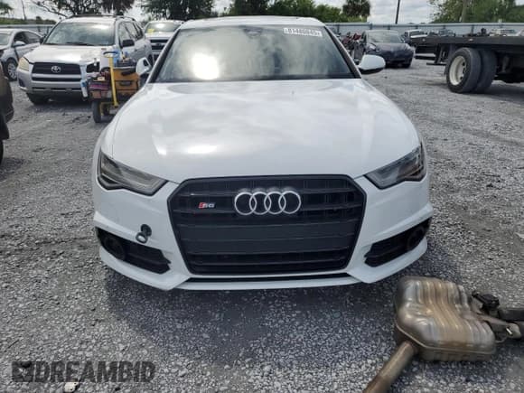 ✅ 2018 Audi S6 Premium Plus • VIN: WAUFFAFC2JN037262 • Lot: 81480845. Listed on Copart with 92,699 mi. Free auction sales archive from the USA and detailed vehicle history report at DreamBid. Image 5.