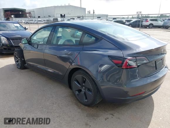 ✅ 2023 Tesla Model 3 • VIN: 5YJ3E1EA7PF567906 • Lot: 42280993. Wystawiony na IAAI z przebiegiem 41 452 mil. Bezpłatny archiwum sprzedaży aukcyjnych z USA i szczegółowy raport historii pojazdu na DreamBid. Zdjęcie 3.