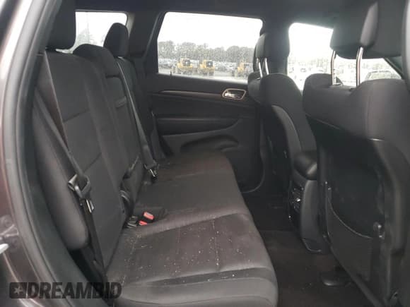 ✅ 2017 Jeep Grand Cherokee Laredo • VIN: 1C4RJEAG5HC877946 • Lot: 90117125. Listed on Copart with 43,826 mi. Free auction sales archive from the USA and detailed vehicle history report at DreamBid. Image 11.