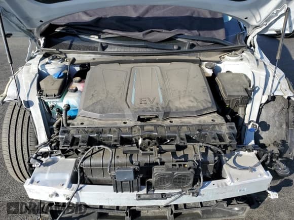 ✅ 2023 Hyundai Ioniq 5 Limited • VIN: KM8KRDAF9PU182627 • Lot: 90732745. Listed on Copart with 45,350 mi. Free auction sales archive from the USA and detailed vehicle history report at DreamBid. Image 11.