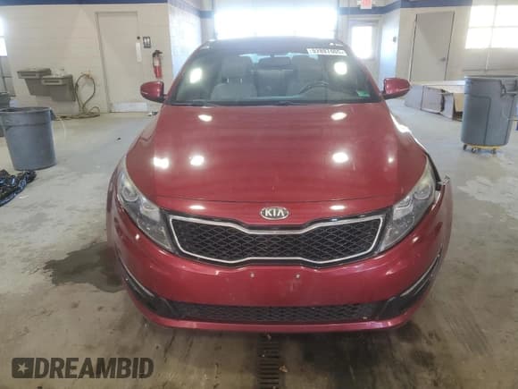 ✅ 2013 Kia Optima SX • VIN: 5XXGR4A64DG123691 • Лот: 92887465. Опубликован ранее на Copart с пробегом 187 867 миль. Бесплатный доступ к архиву аукционных продаж из США и подробный отчёт об истории автомобиля на DreamBid. Изображение 5.