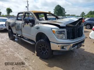 ✅ 2016 Nissan Titan SV • VIN: 1N6BA1F22GN500627 • Лот: 42365880. Опубликован ранее на IAAI с пробегом Не указан. Бесплатный доступ к архиву аукционных продаж из США и подробный отчёт об истории автомобиля на DreamBid. Изображение 1.