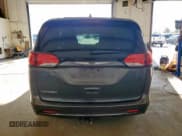 ✅ 2020 Chrysler Voyager LXi • VIN: 2C4RC1DG1LR172723 • Lot: 82142135. Wystawiony na Copart z przebiegiem 108 857 mil. Bezpłatny archiwum sprzedaży aukcyjnych z USA i szczegółowy raport historii pojazdu na DreamBid. Zdjęcie 6.