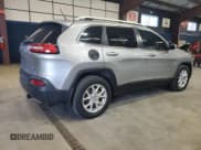 ✅ 2015 Jeep Cherokee Latitude • VIN: 1C4PJMCS9FW513625 • Лот: 93493775. Опубликован ранее на Copart с пробегом 101 566 миль. Бесплатный доступ к архиву аукционных продаж из США и подробный отчёт об истории автомобиля на DreamBid. Изображение 3.