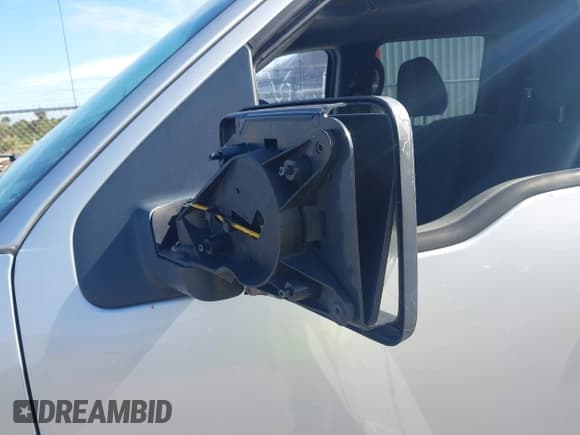 ✅ 2008 Ford F-150 XL • VIN: 1FTRW12W28FB36278 • Lot: 41261436. Listed on IAAI with 226,951 mi. Free auction sales archive from the USA and detailed vehicle history report at DreamBid. Image 17.