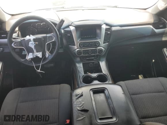 ✅ 2015 Chevrolet Suburban LS • VIN: 1GNSCHKC6FR711736 • Lot: 66697145. Listed on Copart with 207,630 mi. Free auction sales archive from the USA and detailed vehicle history report at DreamBid. Image 8.